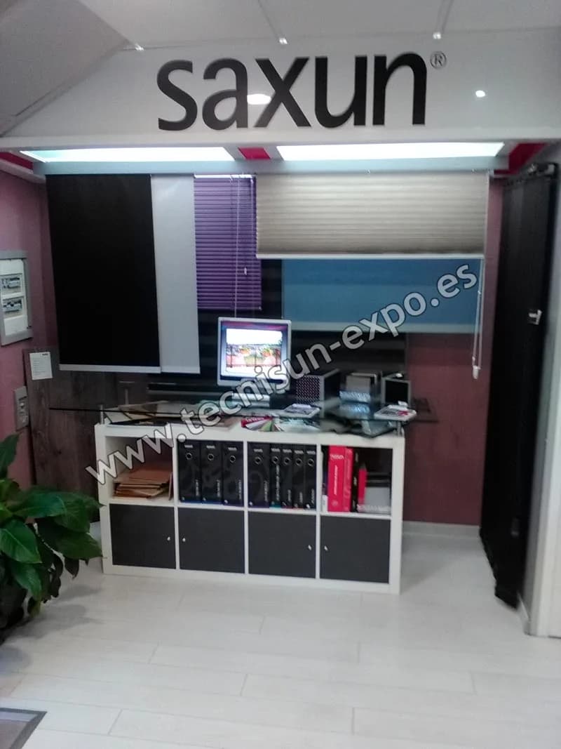 Estores SAXUN en Vivienda — Granada