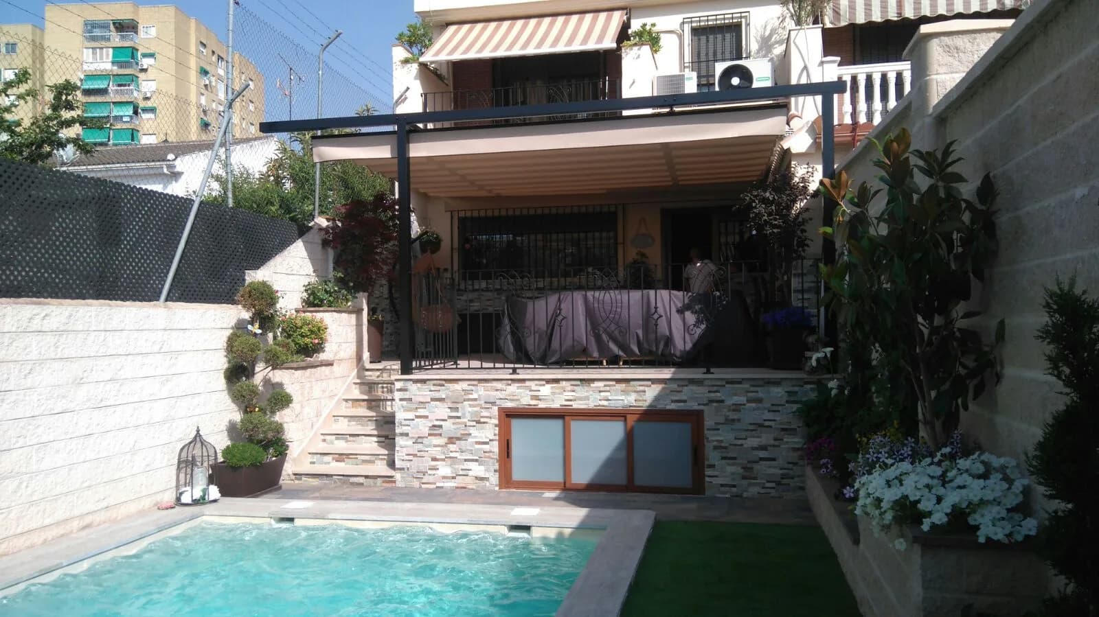 Toldo y Estores SAXUN en Terraza Exterior - Imagen 5