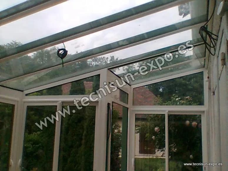 Bicolour RPTH Aluminium Veranda — Granada - Image 3